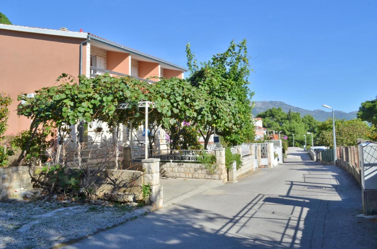 Laidback Apartments Orebic Bagian luar foto