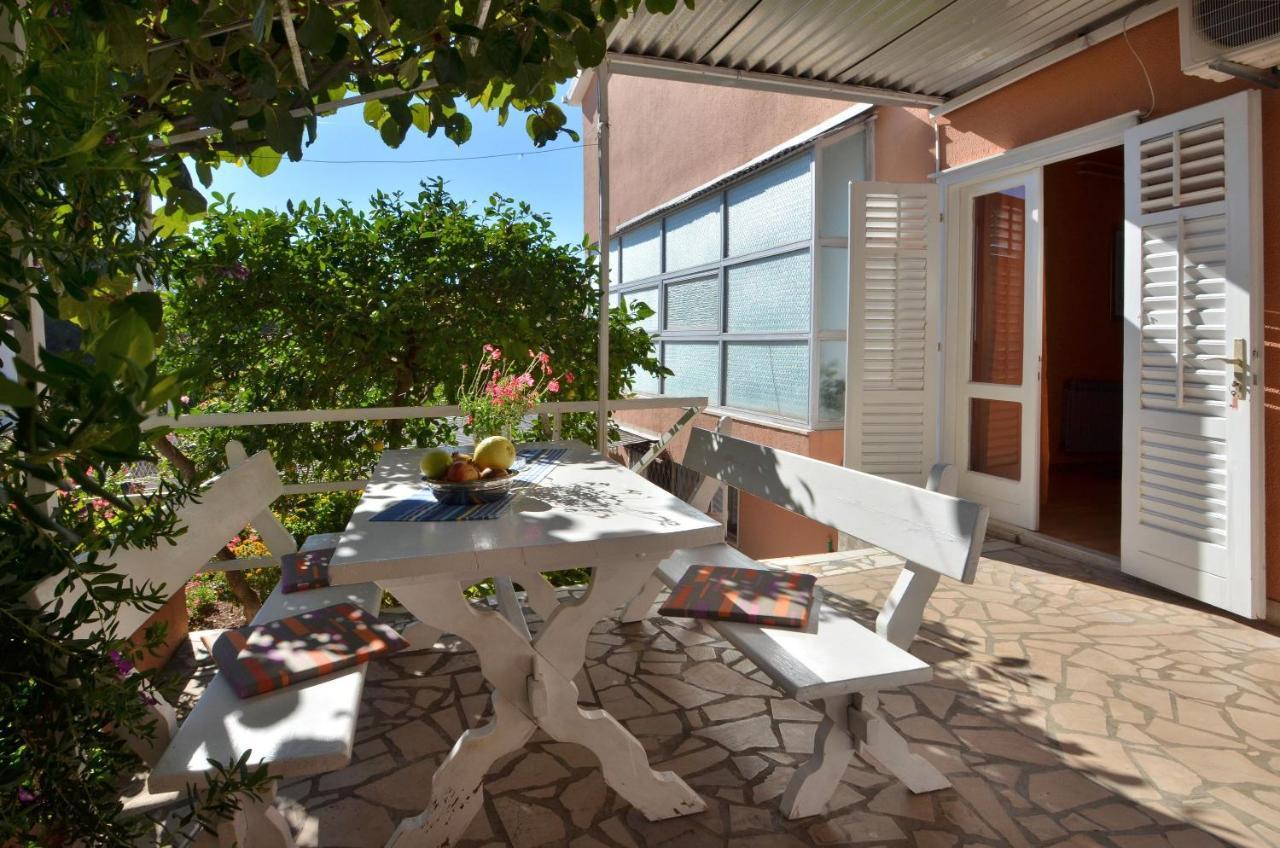 Laidback Apartments Orebic Bagian luar foto