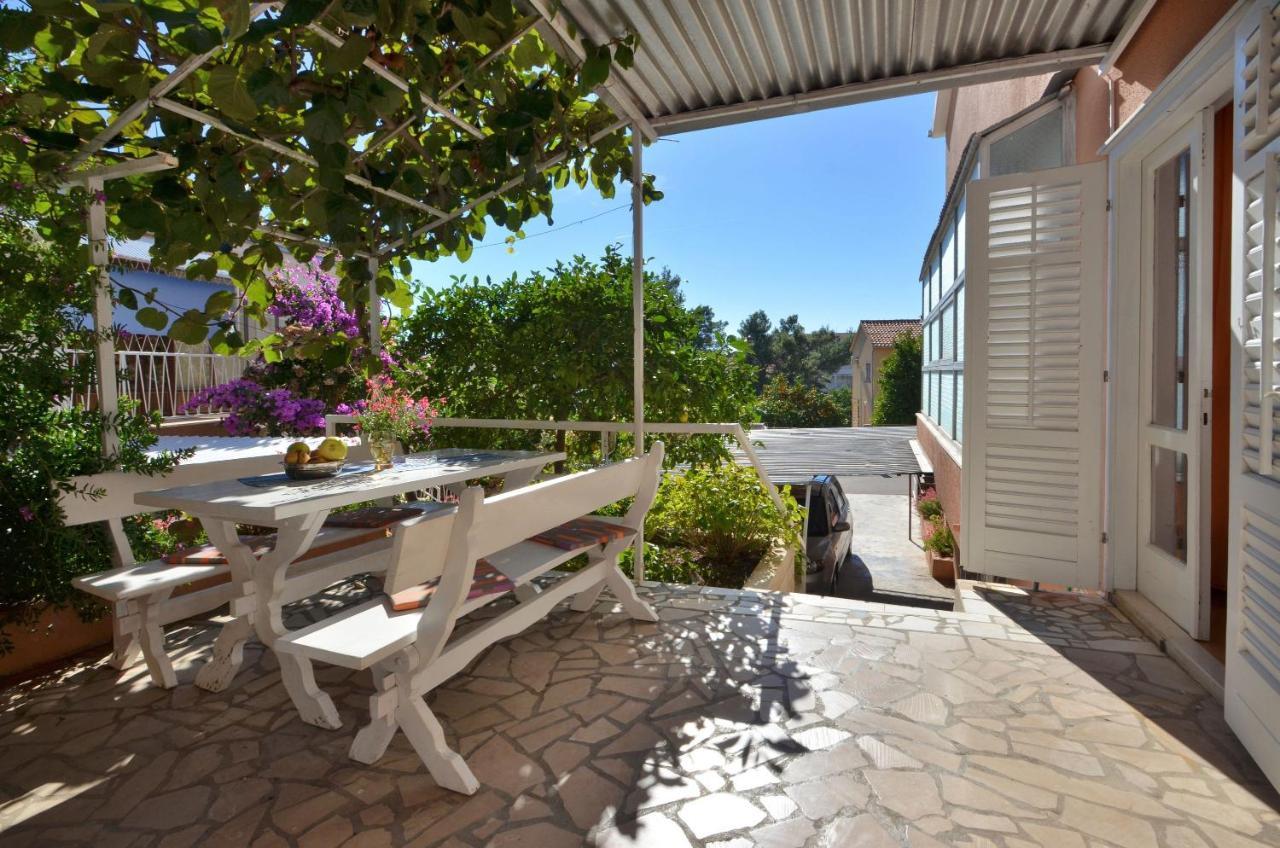 Laidback Apartments Orebic Bagian luar foto