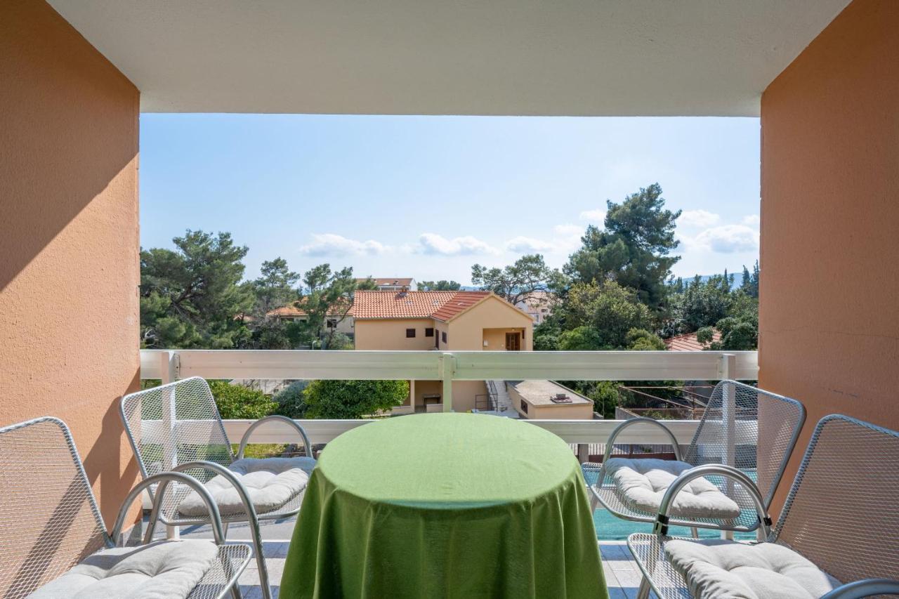 Laidback Apartments Orebic Bagian luar foto