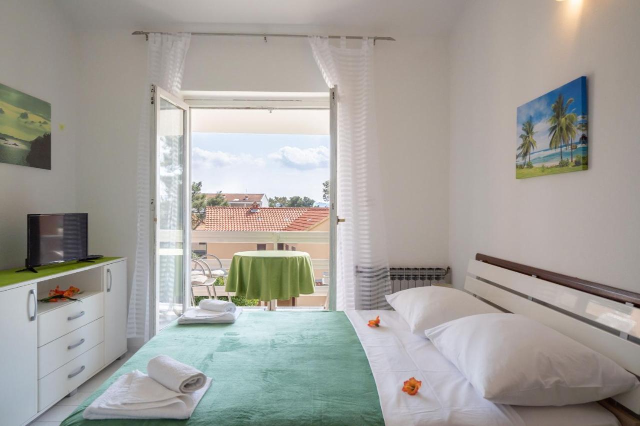 Laidback Apartments Orebic Bagian luar foto