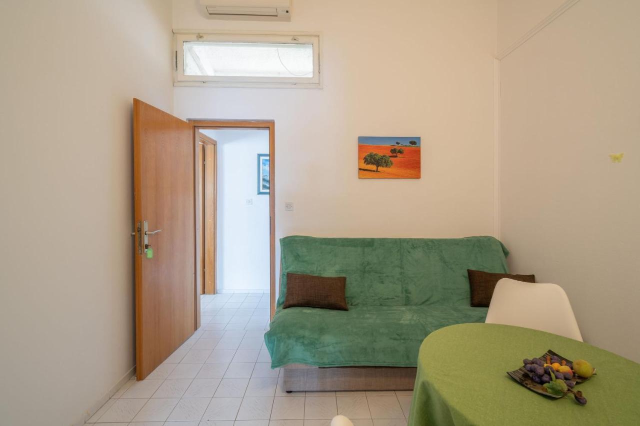 Laidback Apartments Orebic Bagian luar foto