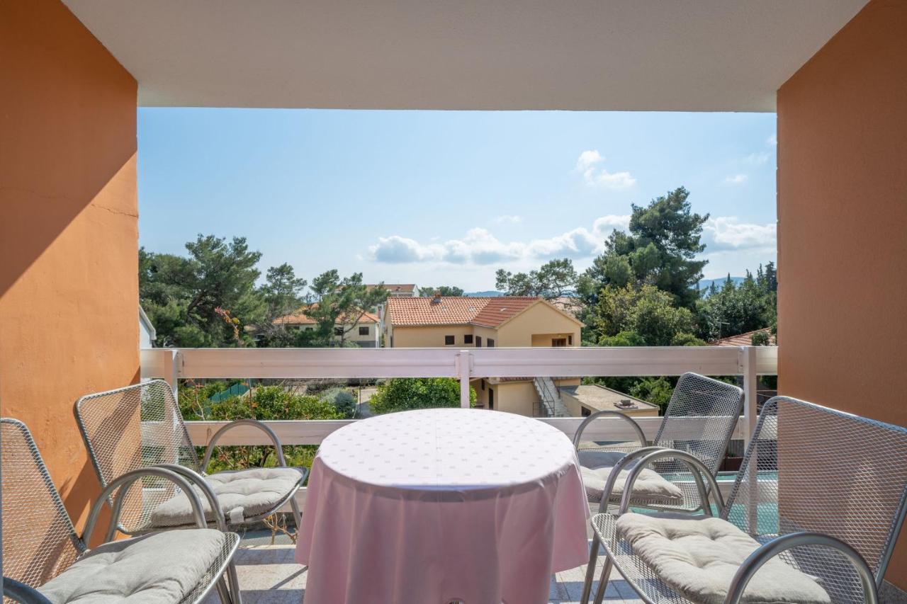 Laidback Apartments Orebic Bagian luar foto