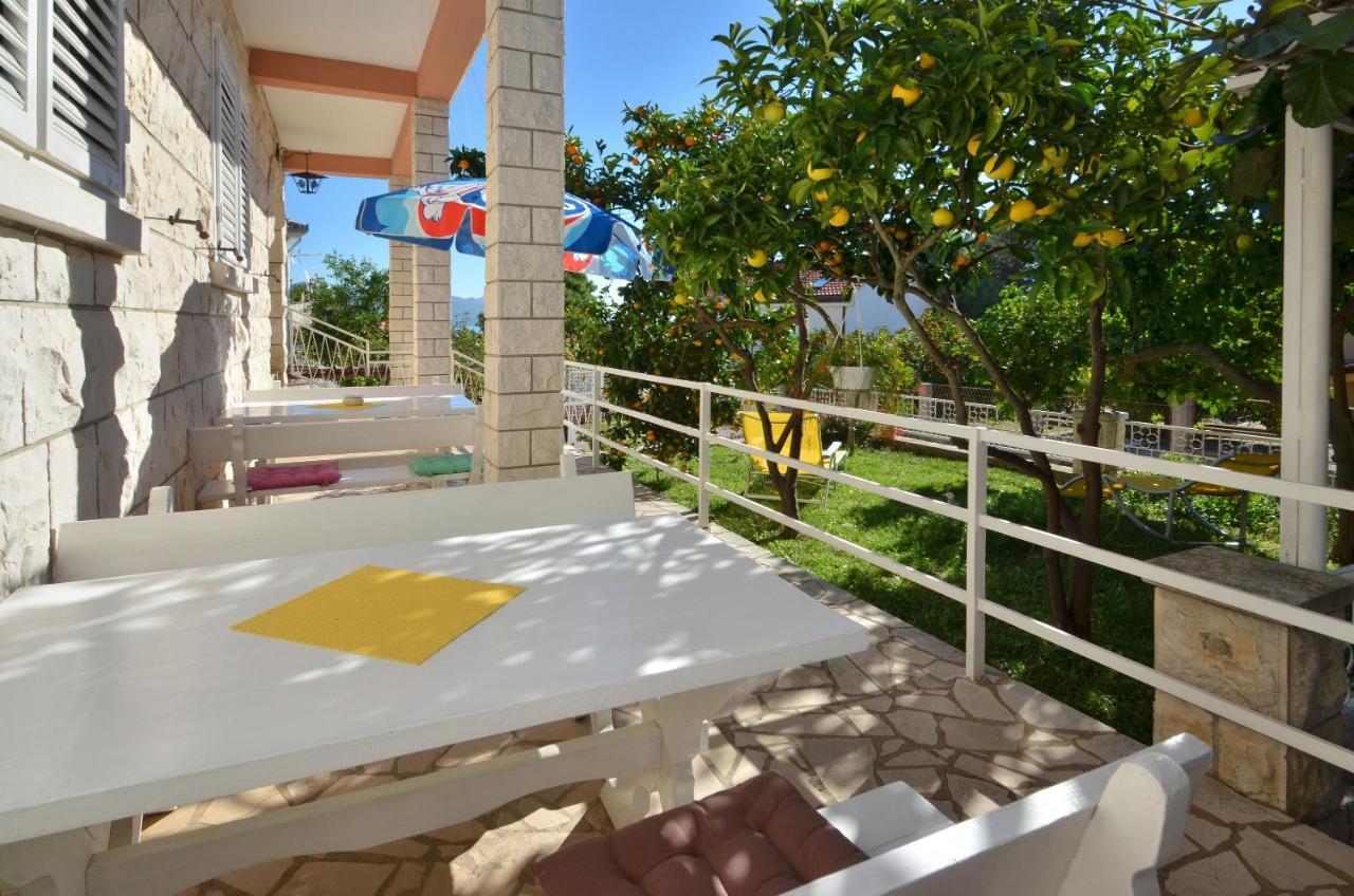 Laidback Apartments Orebic Bagian luar foto