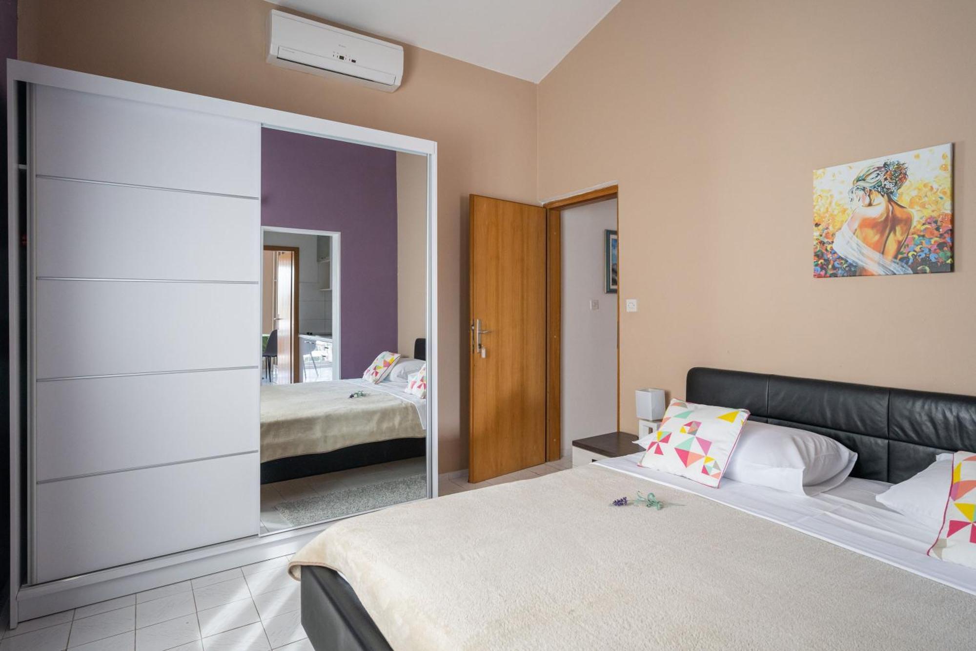 Laidback Apartments Orebic Ruang foto